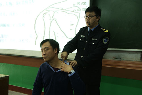 03.jpg