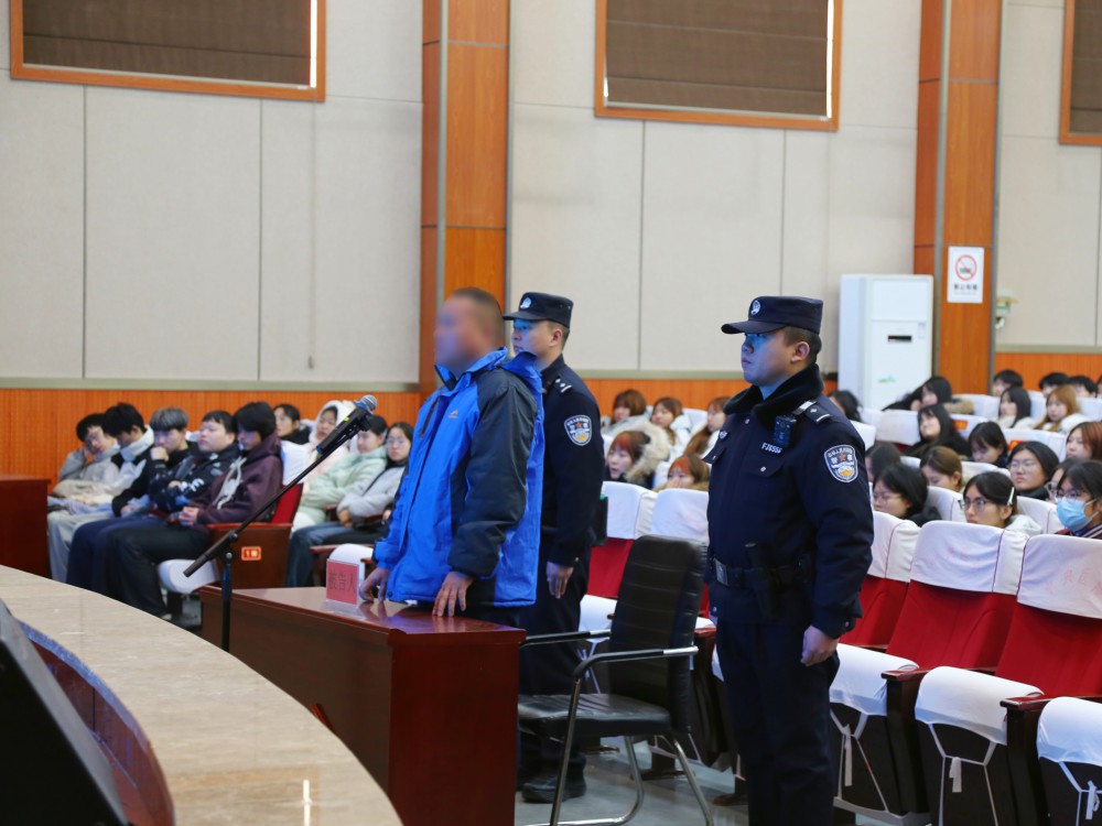 1764296235814591.jpg 03.jpg